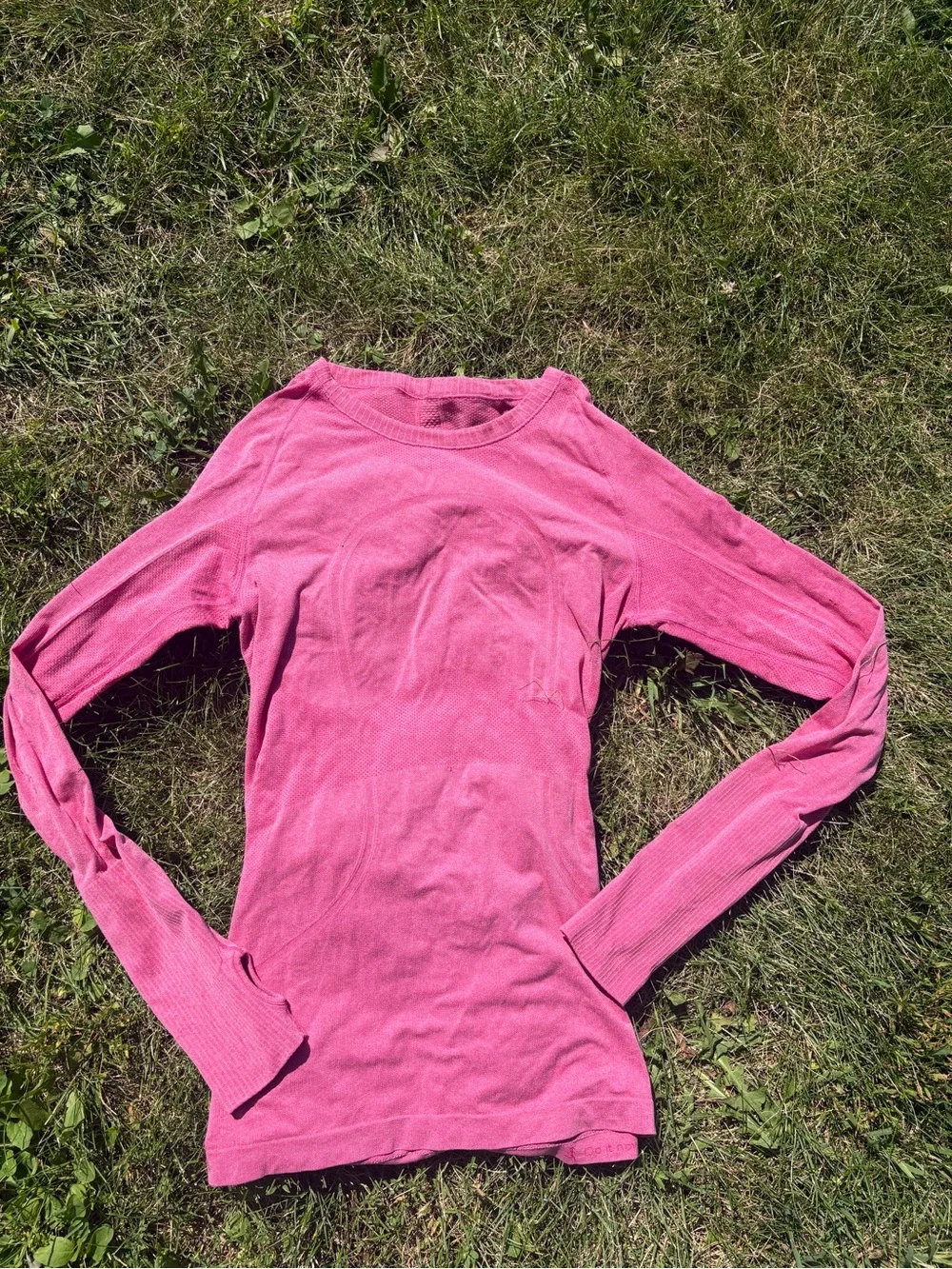 Lululemon Swiftly Tech Long Sleeve Pink Seamless Running Top Fits Women’s 6/8